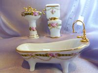 1/24th Scale Rose Pattern Bathroom