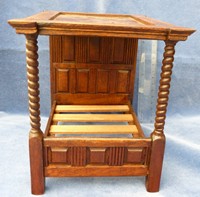 4 Poster Bed with Plain Panels